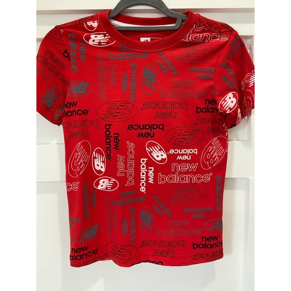 Elevate Your Sporty Style New Balance * True Red & Black Crewneck Tee SZ 10 k206 - Picture 1 of 9